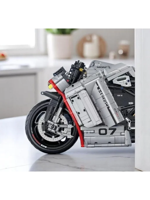 LEGO Конструктор Техник "Мотоцикл Tesila-SR-X" 2268 деталей, черный, фото 8