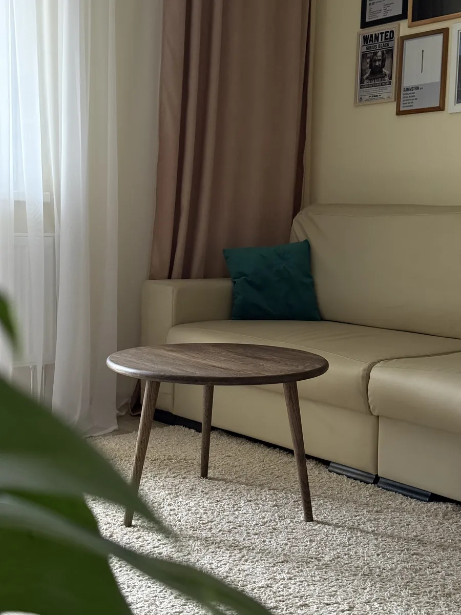 журнальный столик деревянный