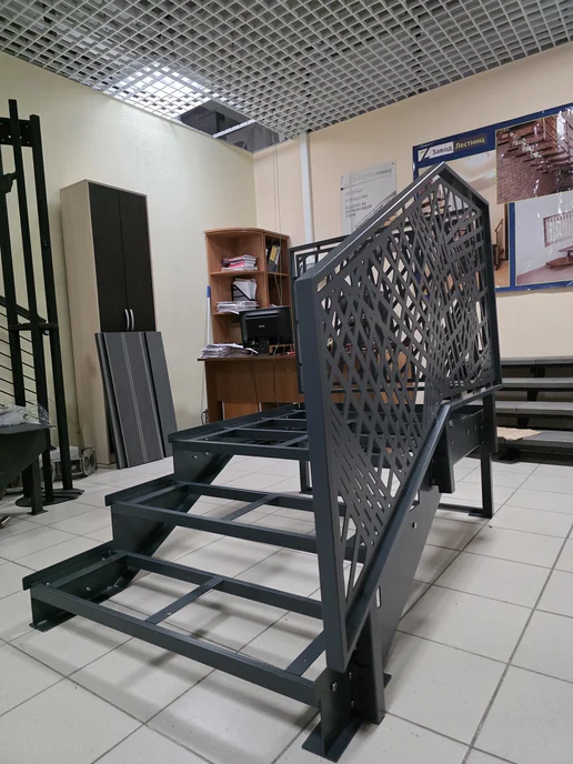 Мастермарш Лестница 3 ступени с площад,без ДПК,перила справа и торца, черный, фото 3